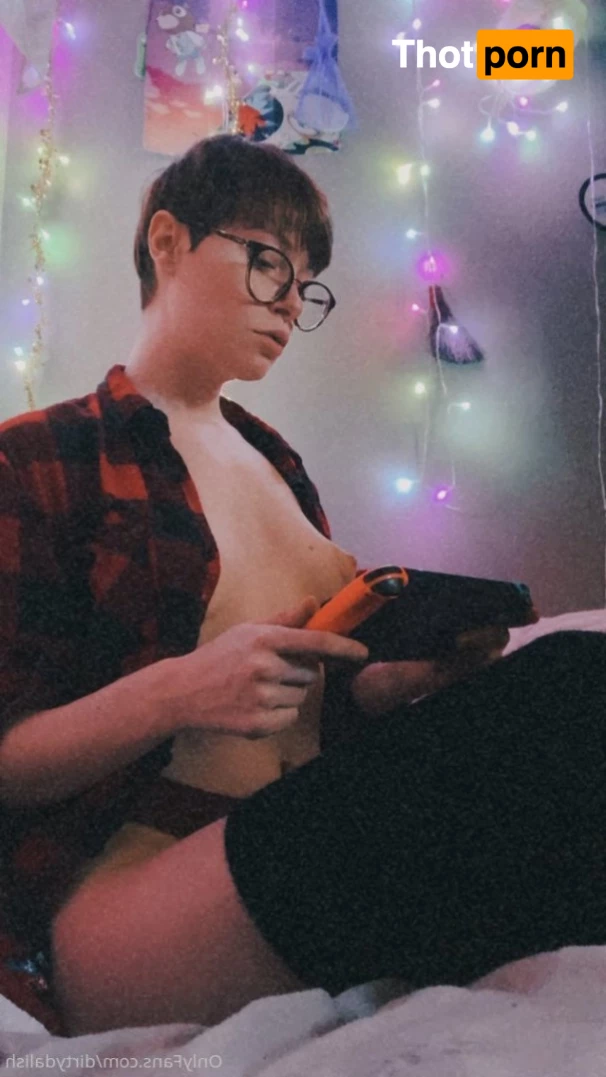 Bunnie Bell’s Buns 6299858