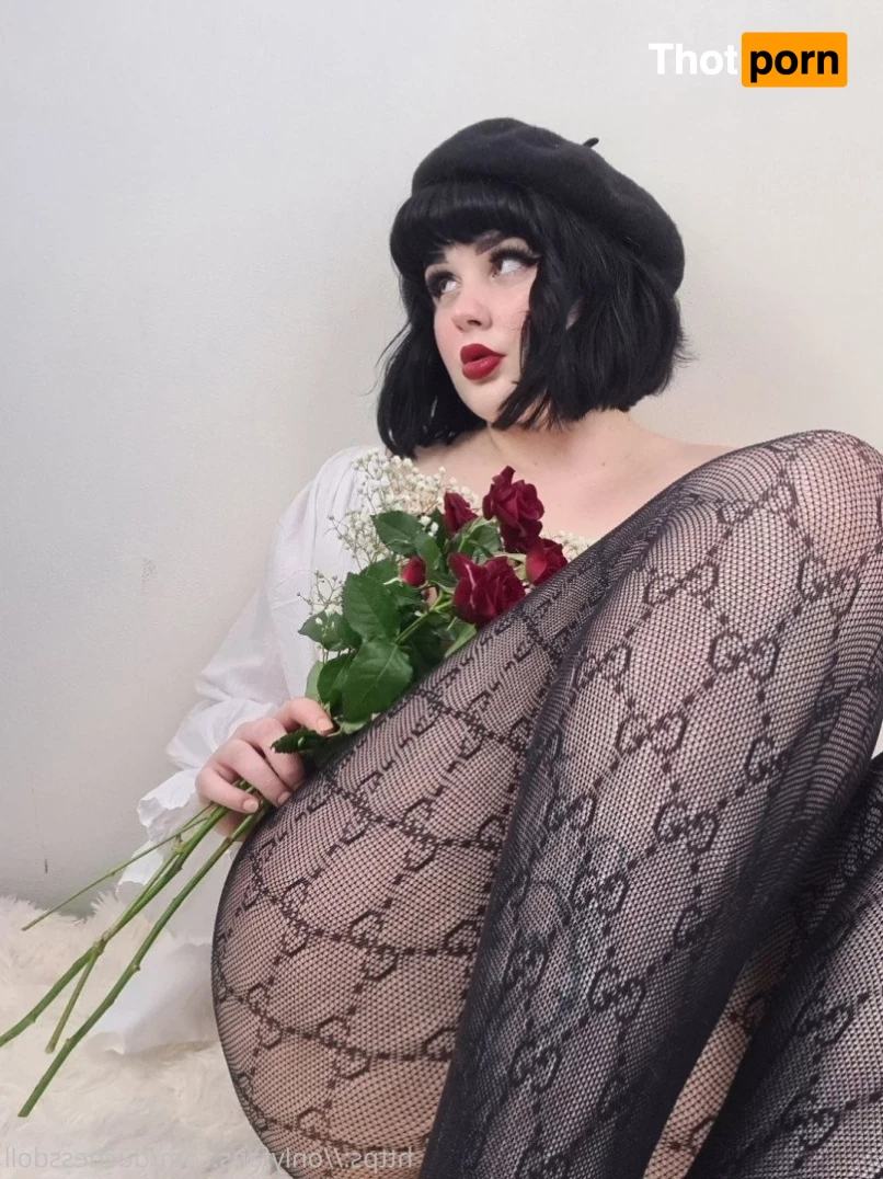 your big tiddy alt gf ♡ 3468236