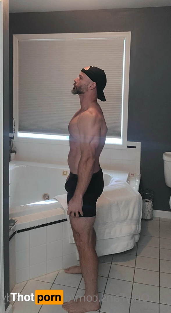 Duke Kennedy 5870839