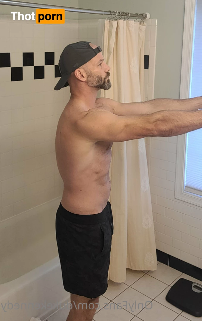 Duke Kennedy 5870859