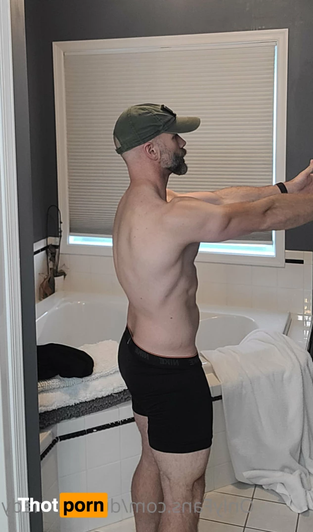 Duke Kennedy 5870869