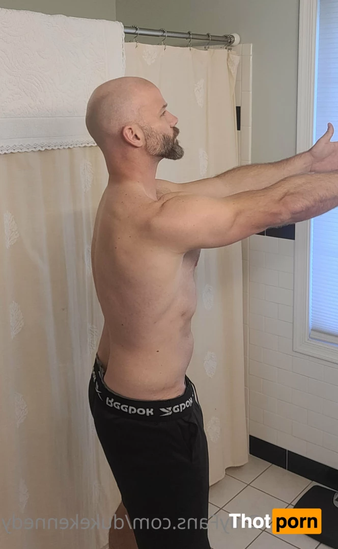 Duke Kennedy 5871011