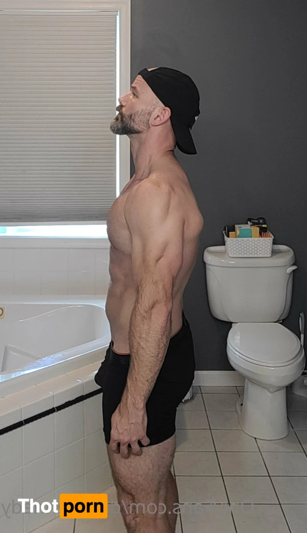 Duke Kennedy 5871019