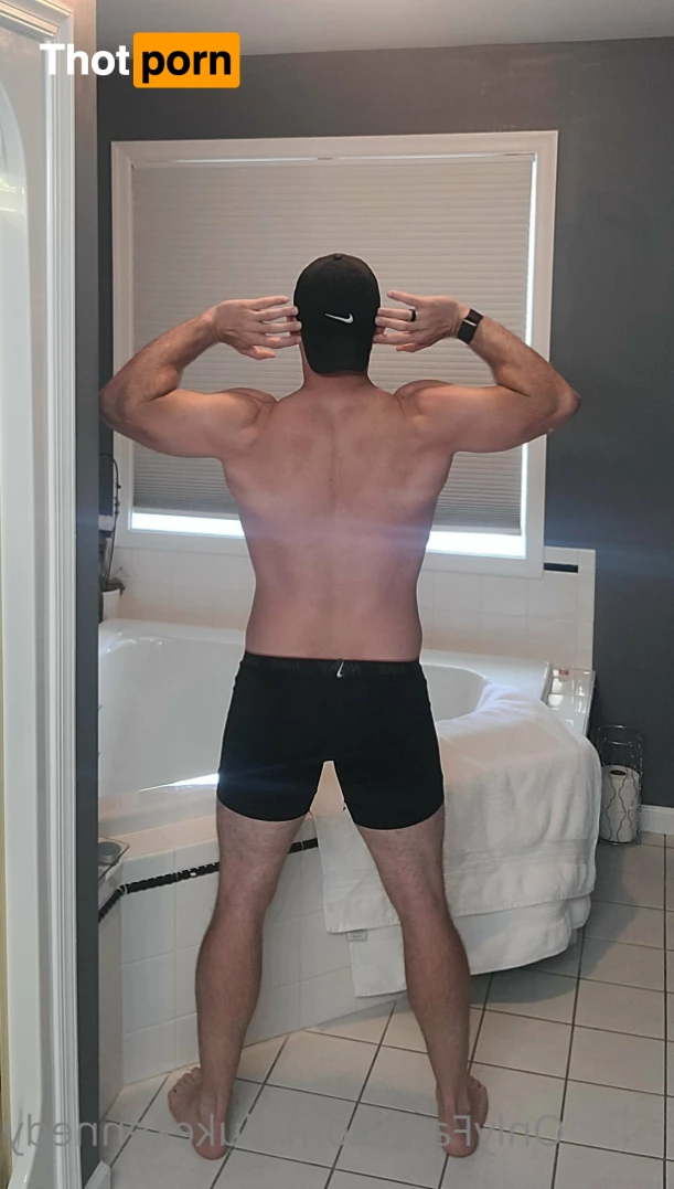 Duke Kennedy 5871059