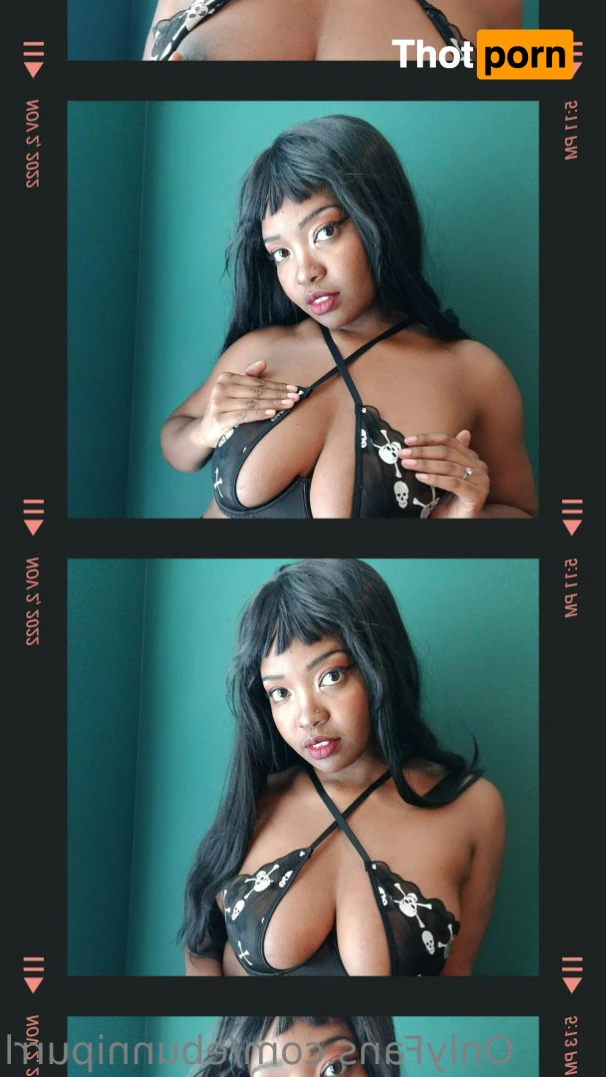 Ebunni_purrl 13444198