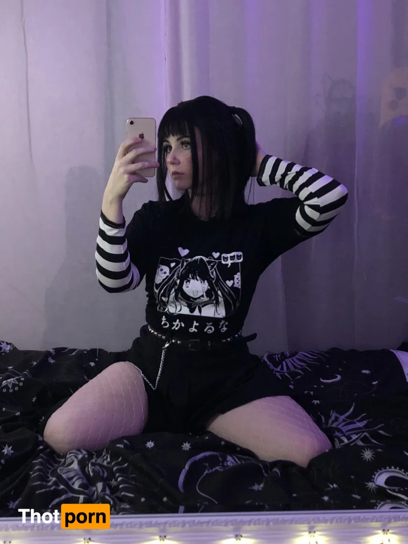 Shadow - FREE 5960371