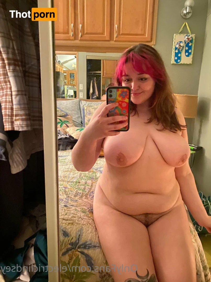 lindsey ♡ ❀ *:･ﾟ◕ ◡ ◕ 13396585