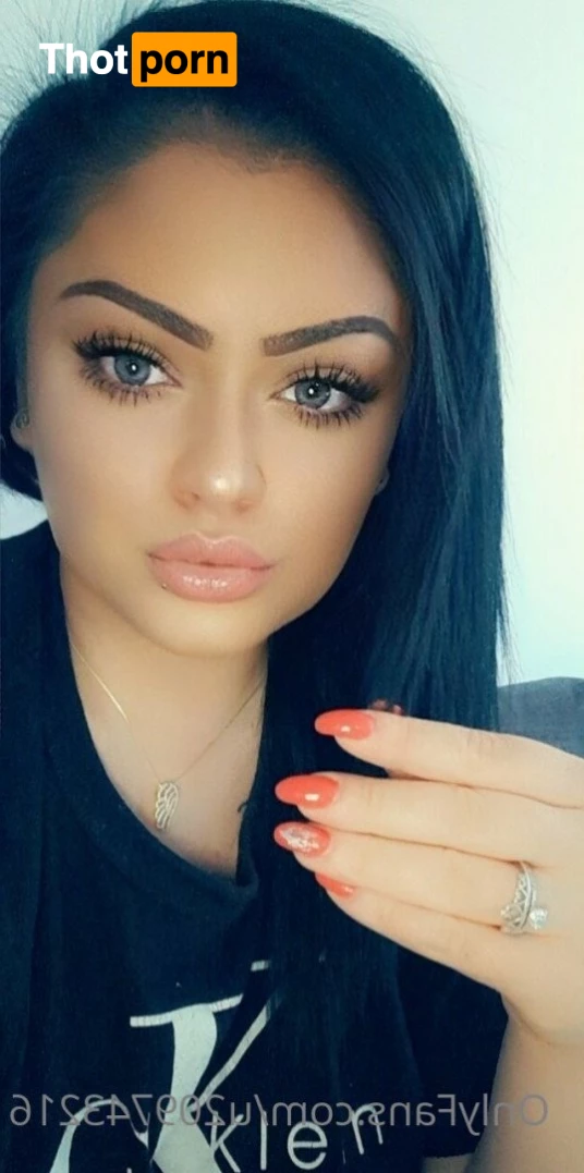 🎀🌸👑𝓜𝓪𝓵𝓲𝓷𝓪👑🌸🎀 3424971