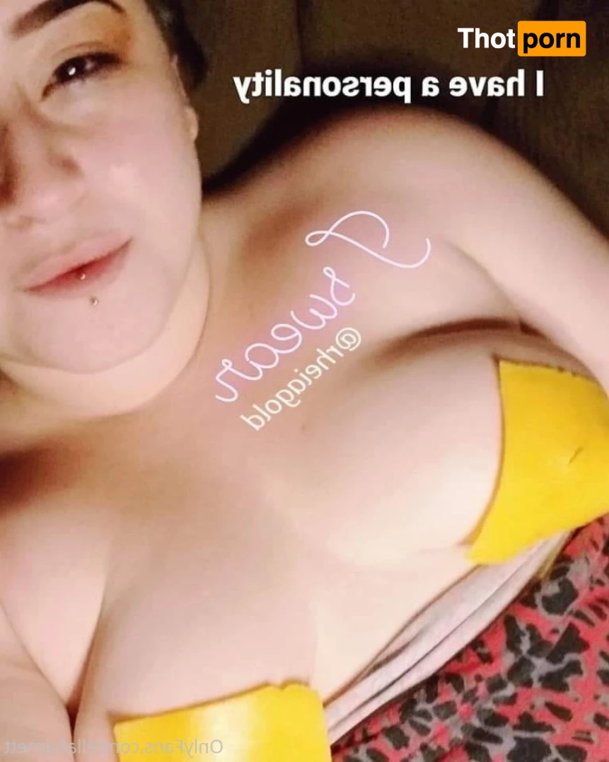 Ella Barnett-  Bisexual Tattooed Mom 14271228