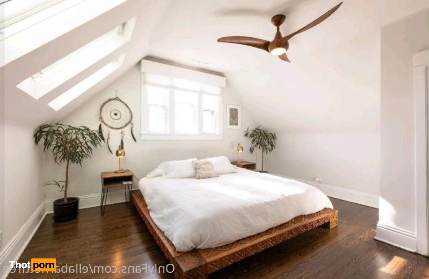 Ella Barnett-  Bisexual Tattooed Mom 14271611