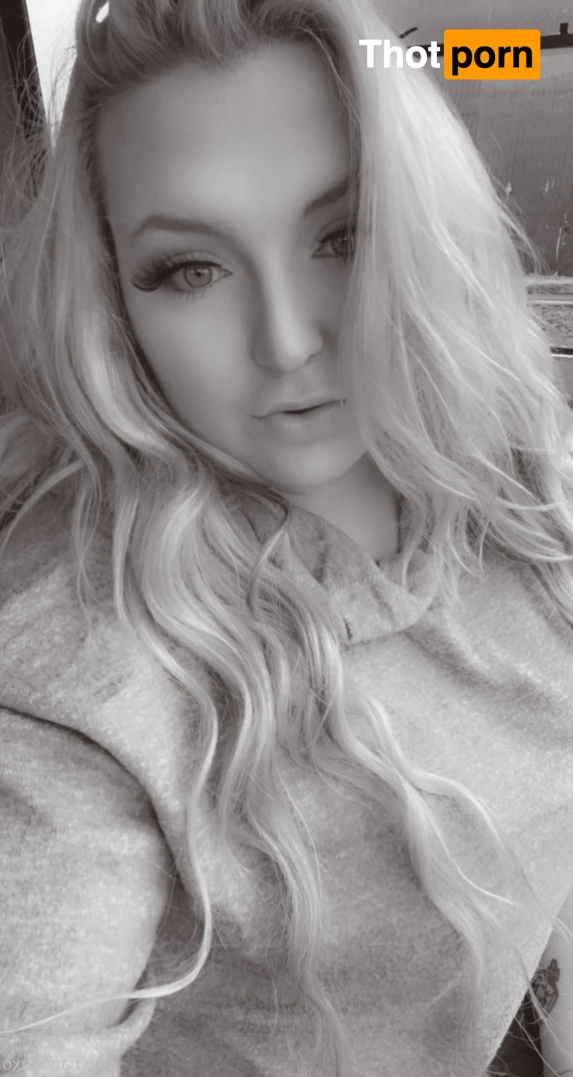 𝘌𝘭𝘭𝘪𝘦𝘔𝘢𝘳𝘵𝘪𝘯- 𝘚𝘦𝘹𝘵𝘪𝘯𝘨 𝘘𝘶𝘦𝘦𝘯😜 10017009