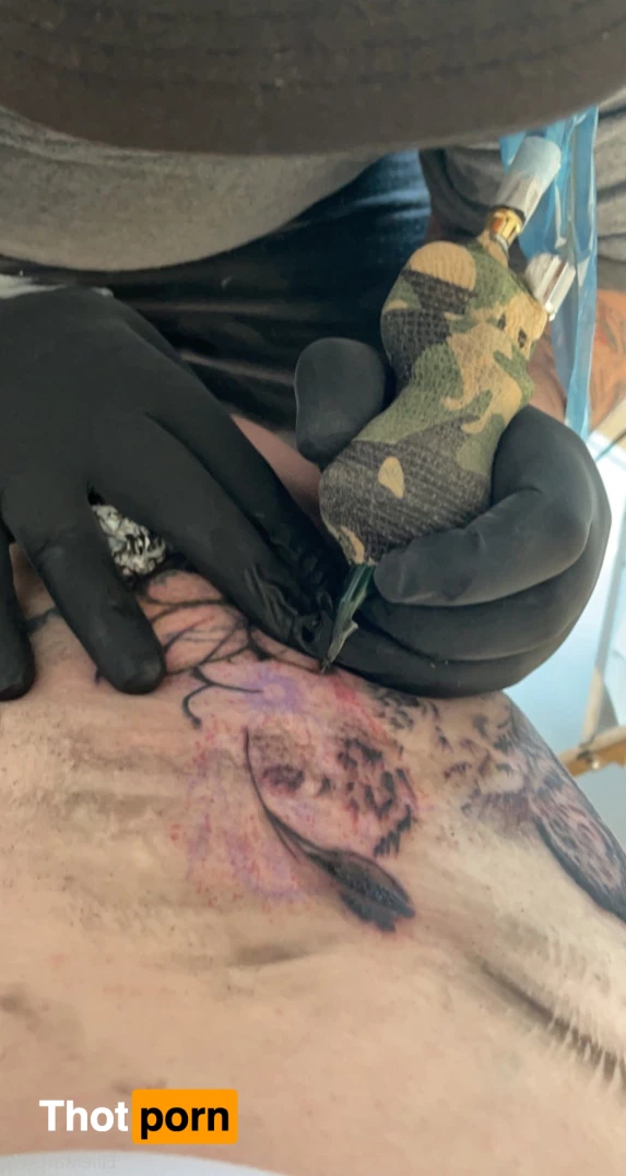 𝘌𝘭𝘭𝘪𝘦𝘔𝘢𝘳𝘵𝘪𝘯- 𝘚𝘦𝘹𝘵𝘪𝘯𝘨 𝘘𝘶𝘦𝘦𝘯😜 10017183