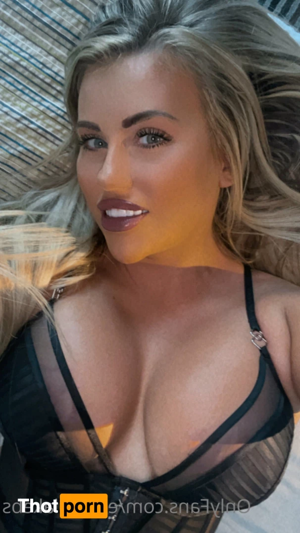 ❤️ Emily Blake 🥵 5870364