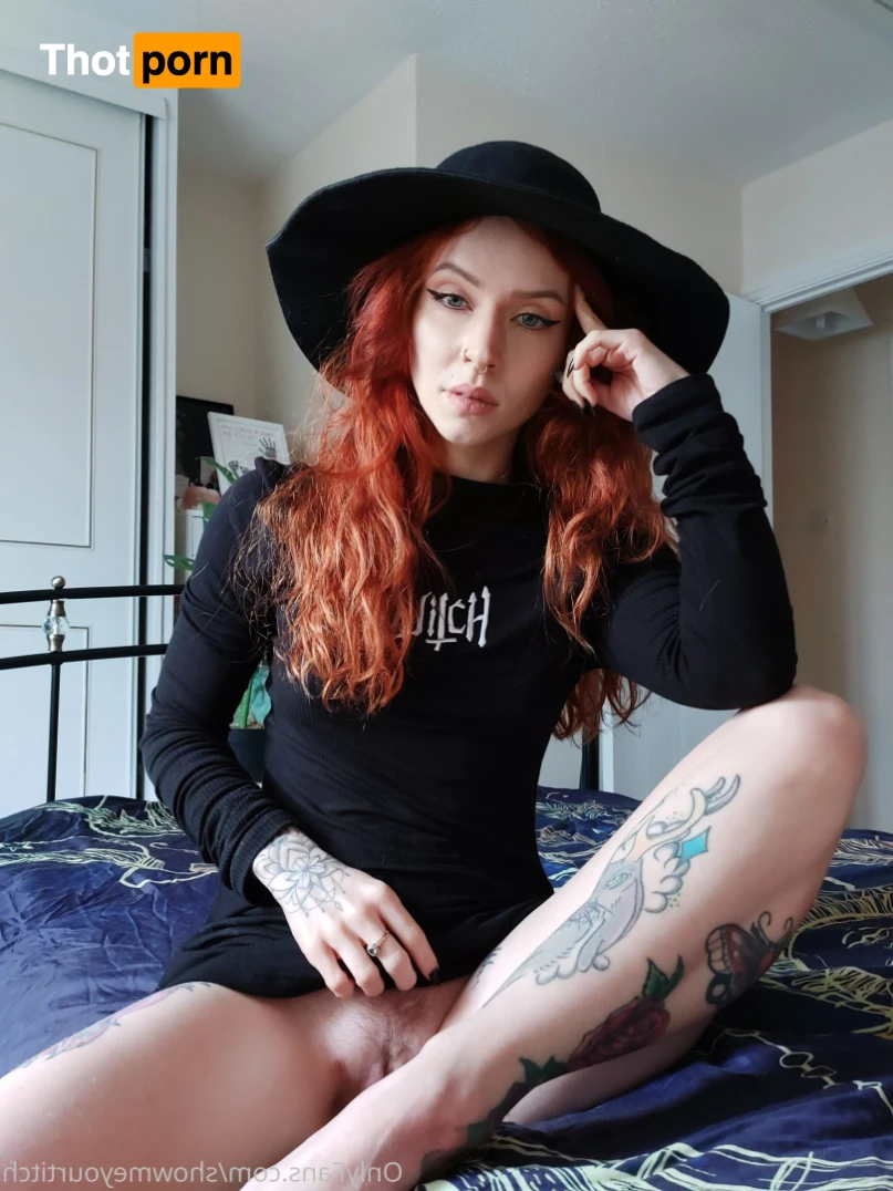 PUN QUEEN 👸 16344634