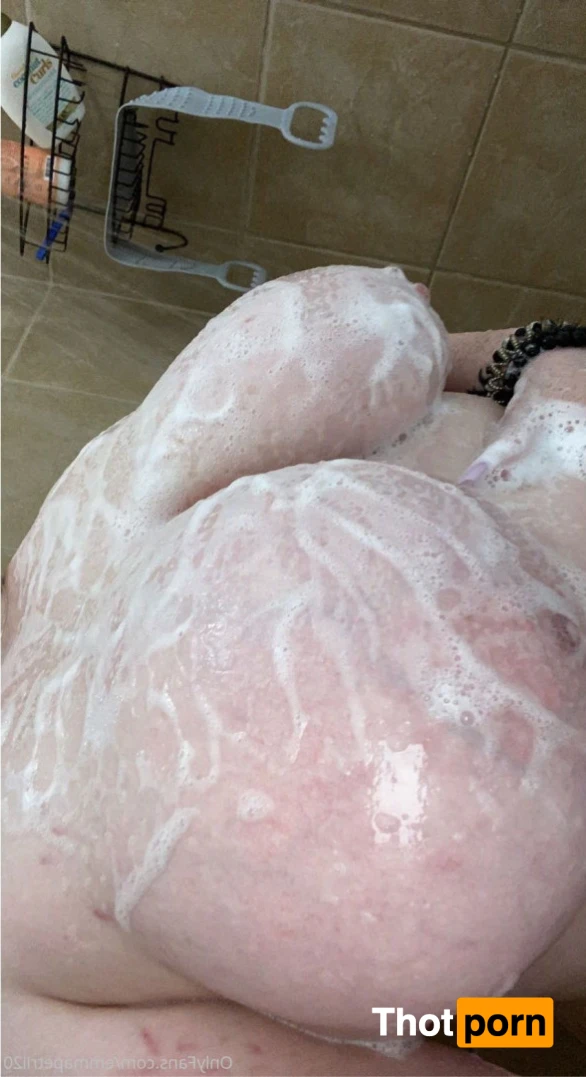 𝓑𝓘𝓖 𝓣𝓘𝓣𝓣𝓨 𝓔𝓜𝓜𝓐 💦 14231221