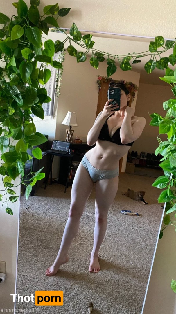 𝑬𝒔𝒕𝒉𝒆𝒓 •🌿• 3223864