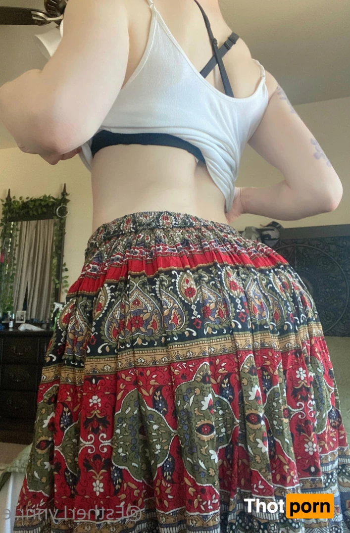 𝑬𝒔𝒕𝒉𝒆𝒓 •🌿• 5829641