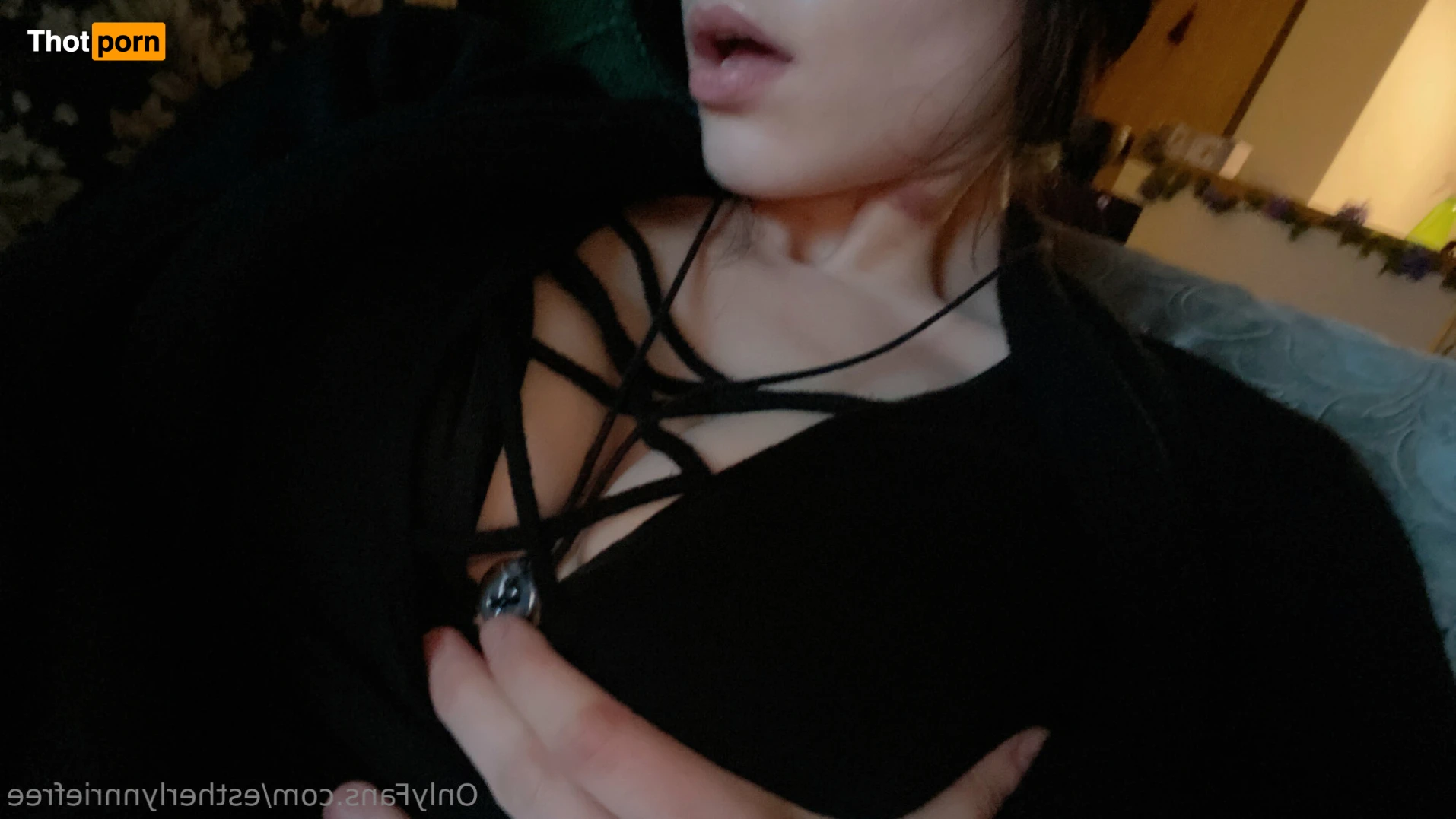 𝑬𝒔𝒕𝒉𝒆𝒓 •🌿• 13189790