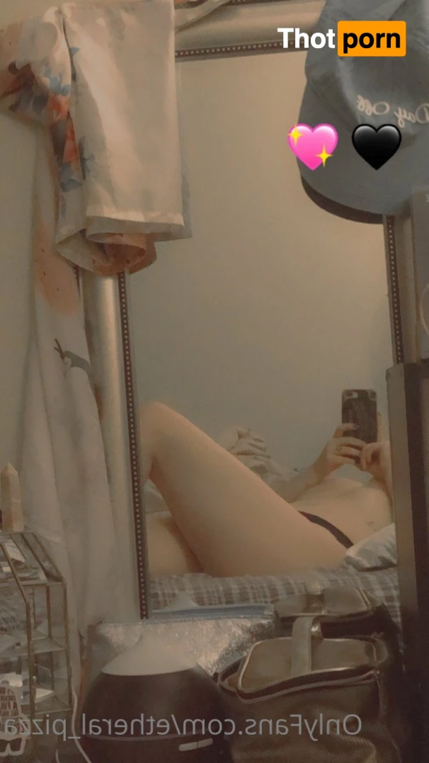 etheral_pizza 3437187