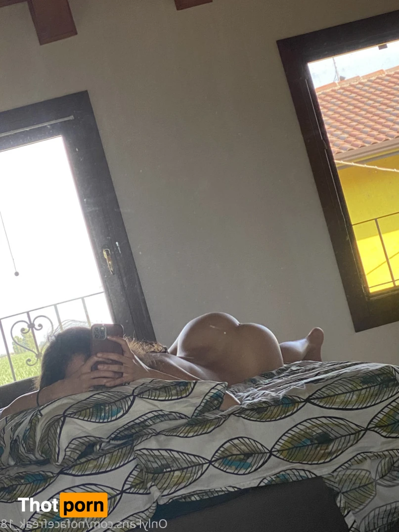 Eva Generosi FREE 11011366