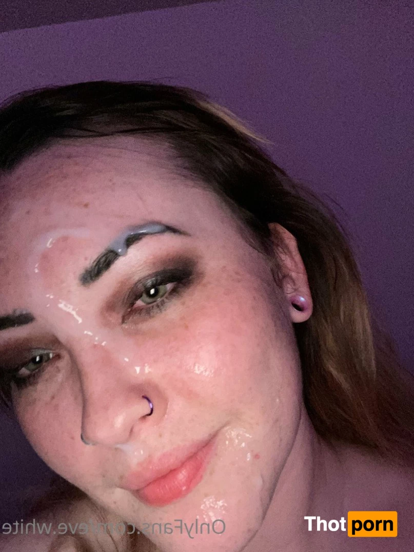 Evelyn White 3366375