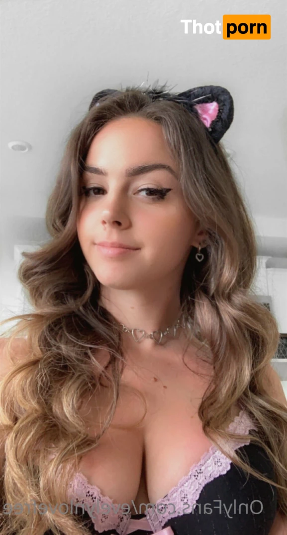 Evelyn Love FREE 7932094