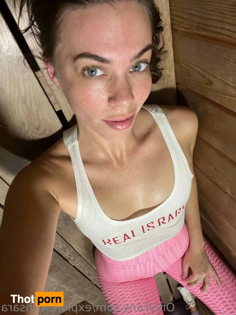 Sara ✨🌺 14200814