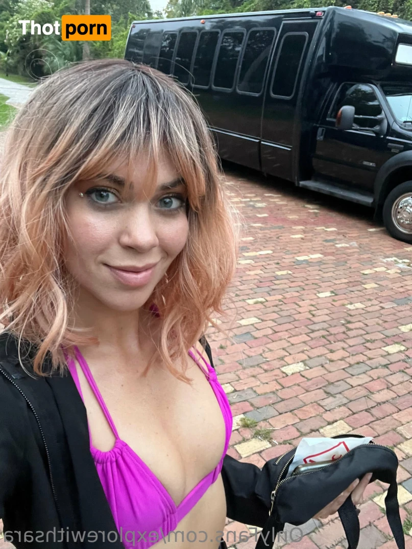 Sara ✨🌺 14201134