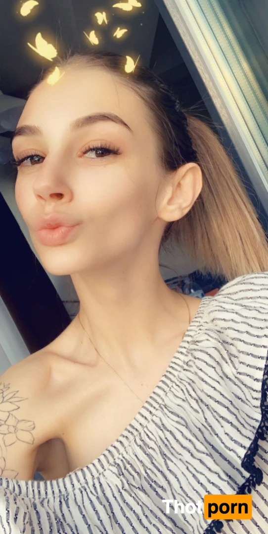 hotfallingdevil 15903466