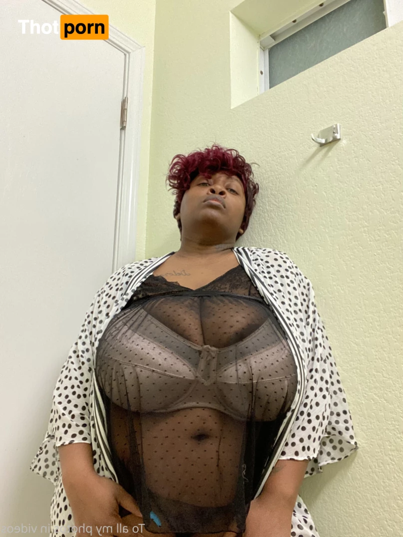 The real K Marie 5952603