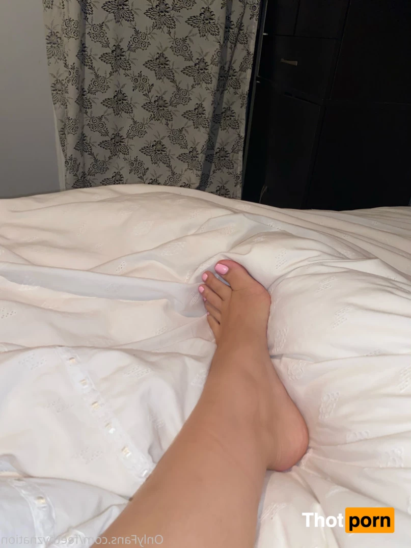 QueenZ’sFeet 👑🦶🏼 5898727
