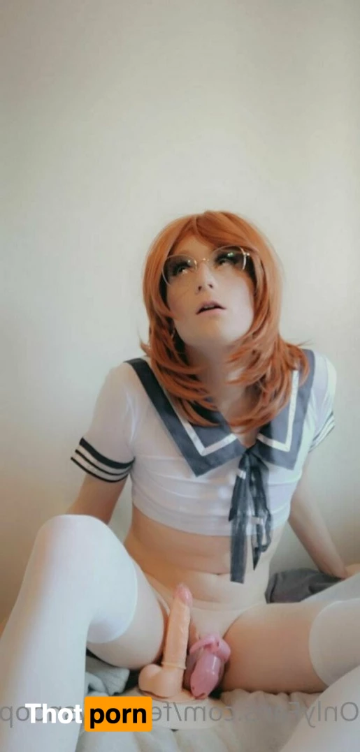 Femboy Snoop 3386394