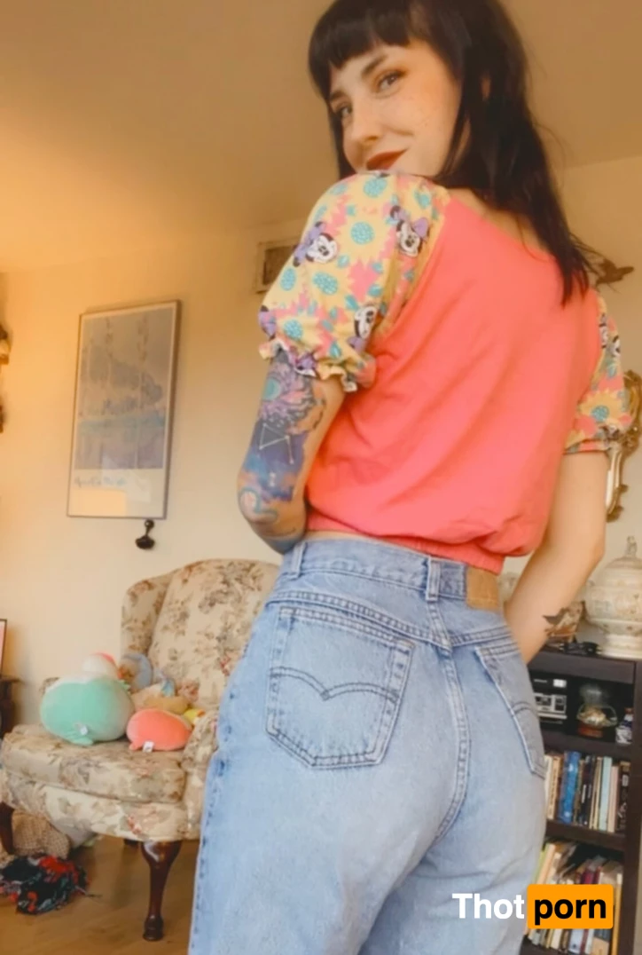 FIONA FLIRTS 5828863