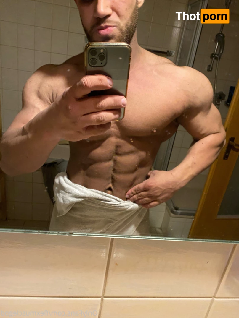 flexmusclegod 5955438