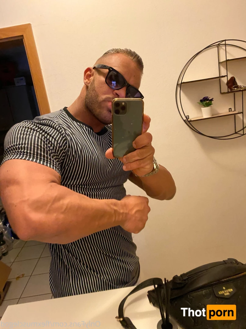 flexmusclegod 5955451