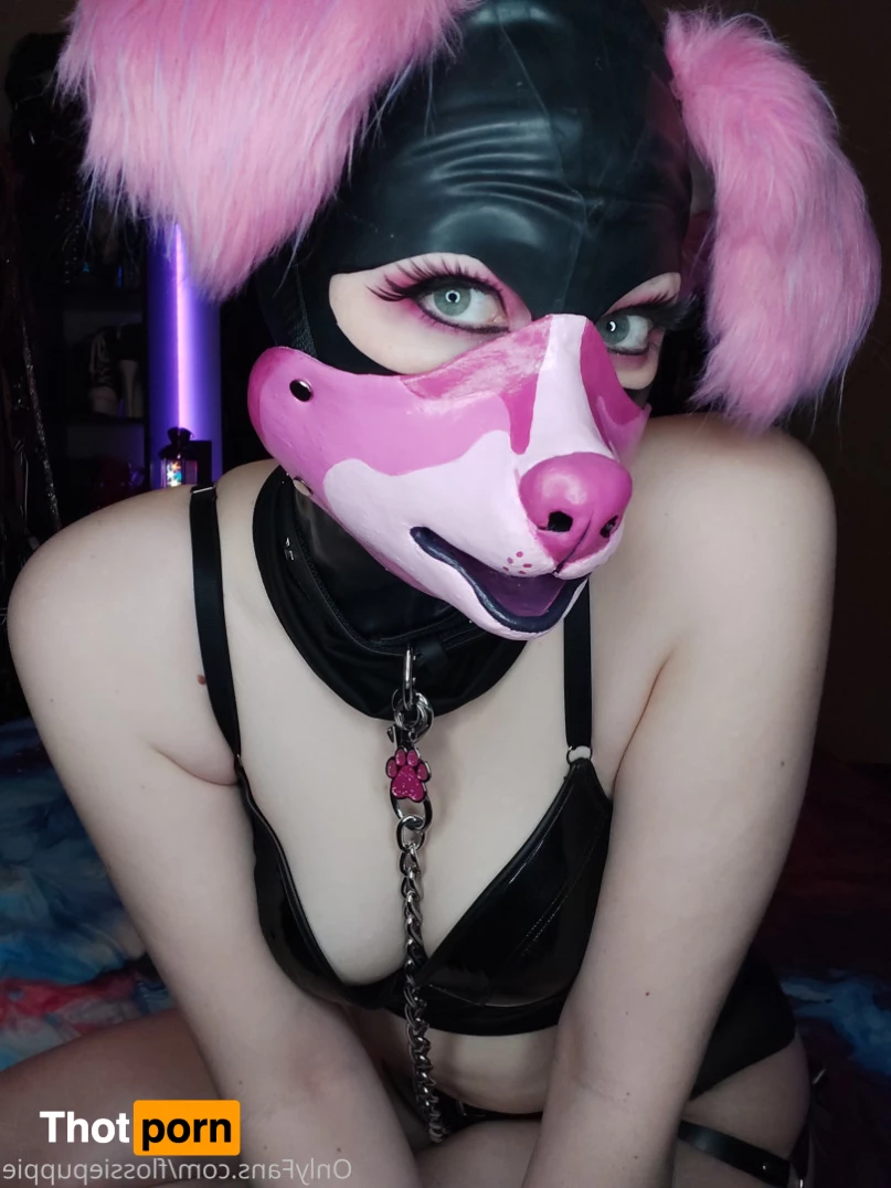 Flossie Puppygirl🐾💖 9837333