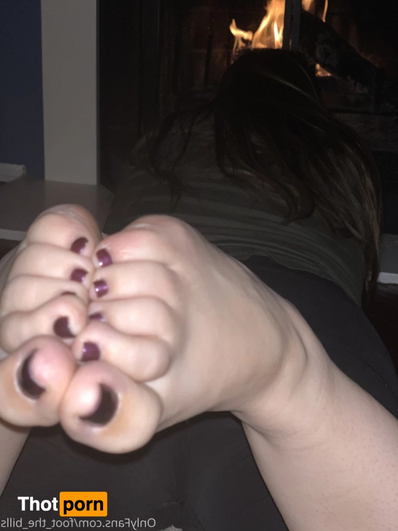 foot_the_bills 3379766