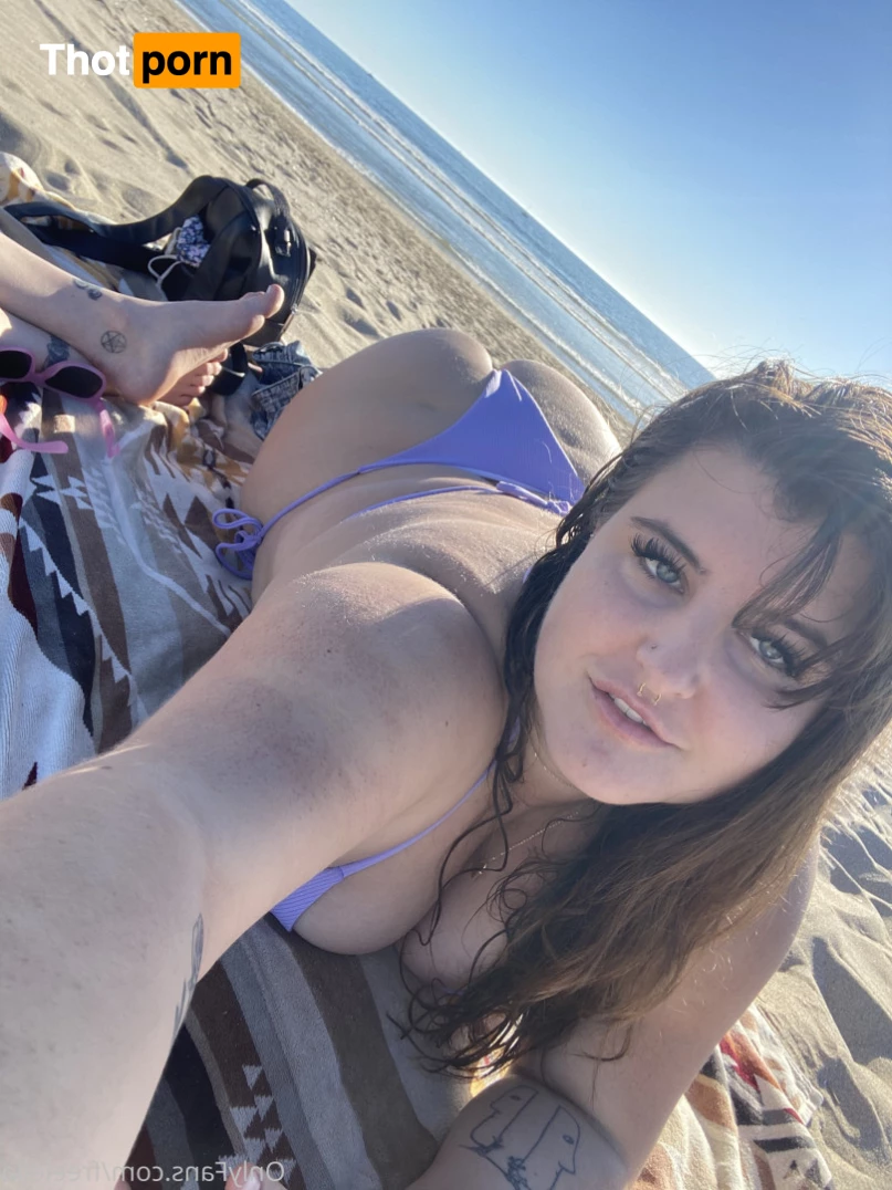 Leila Lewis FREE PAGE! 7610773