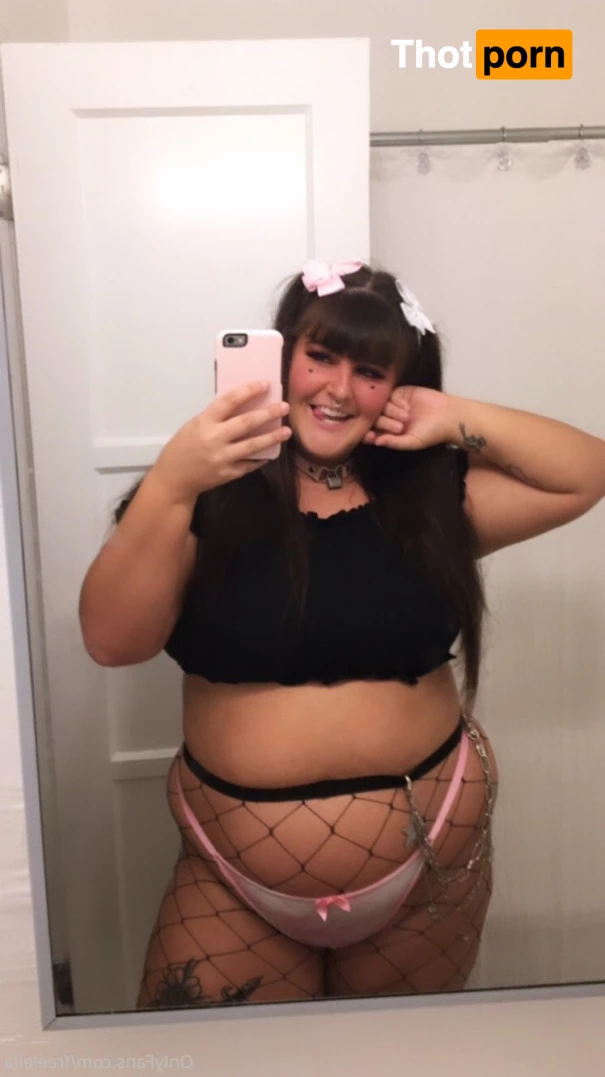 Leila Lewis FREE PAGE! 7901451