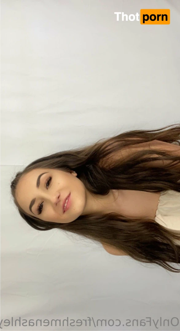 Ashley ❤️ SEXT QUEEN 🤩😻 14143721