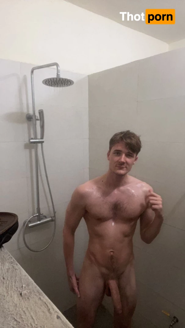 Frankie Thorne 3382152