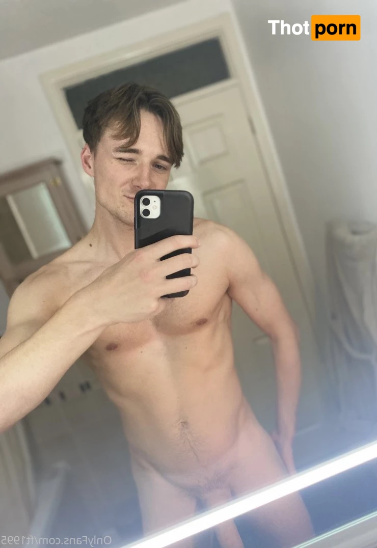 Frankie Thorne 3382246