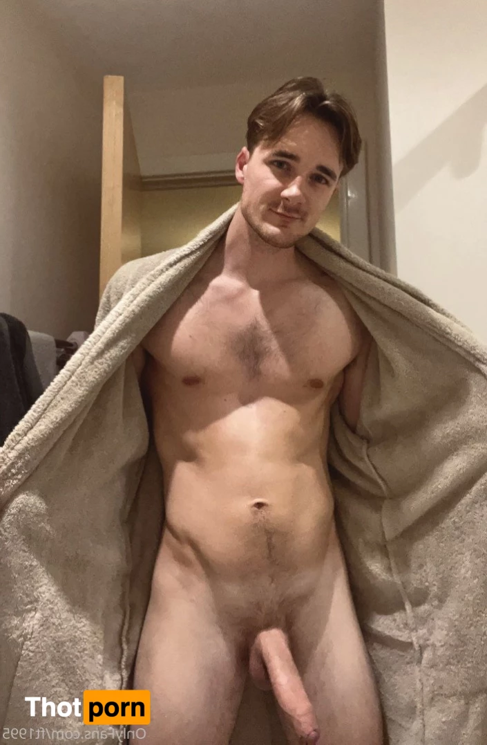 Frankie Thorne 3382306