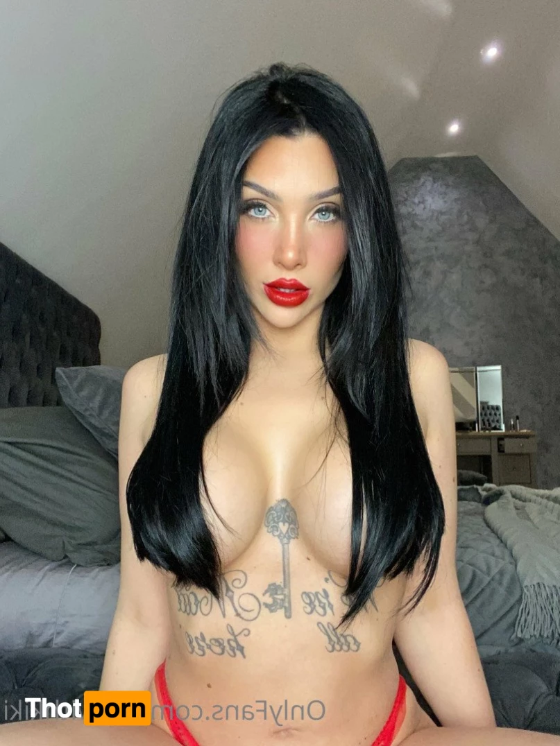 Kiki Daniels 3599601