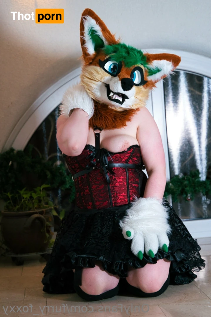 Furry_Foxxy 14132542