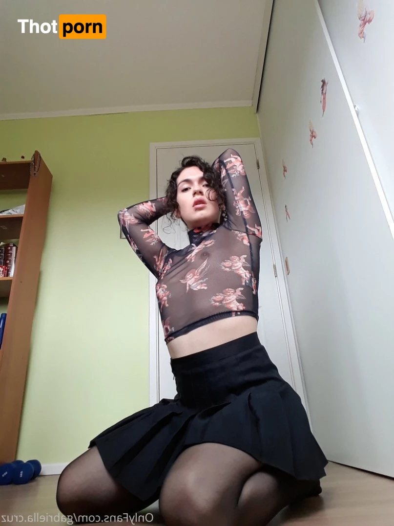 Gabriella de la Cruz 🍰 3188891