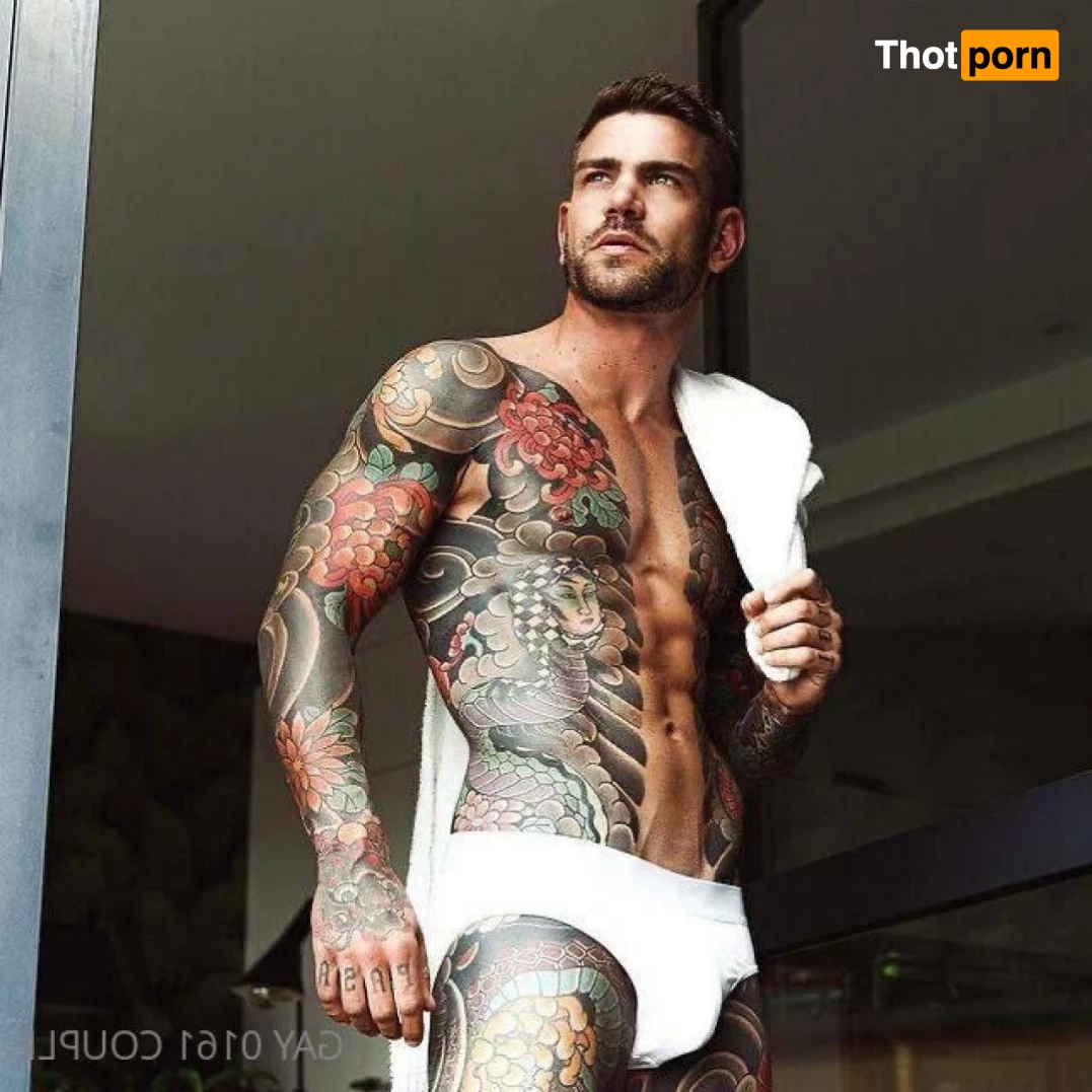 GAY 0161 COUPLE 3417159