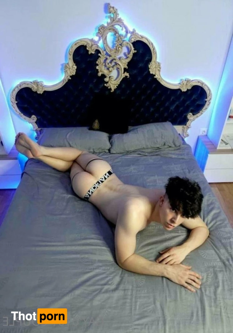 GAY 0161 COUPLE 3417447