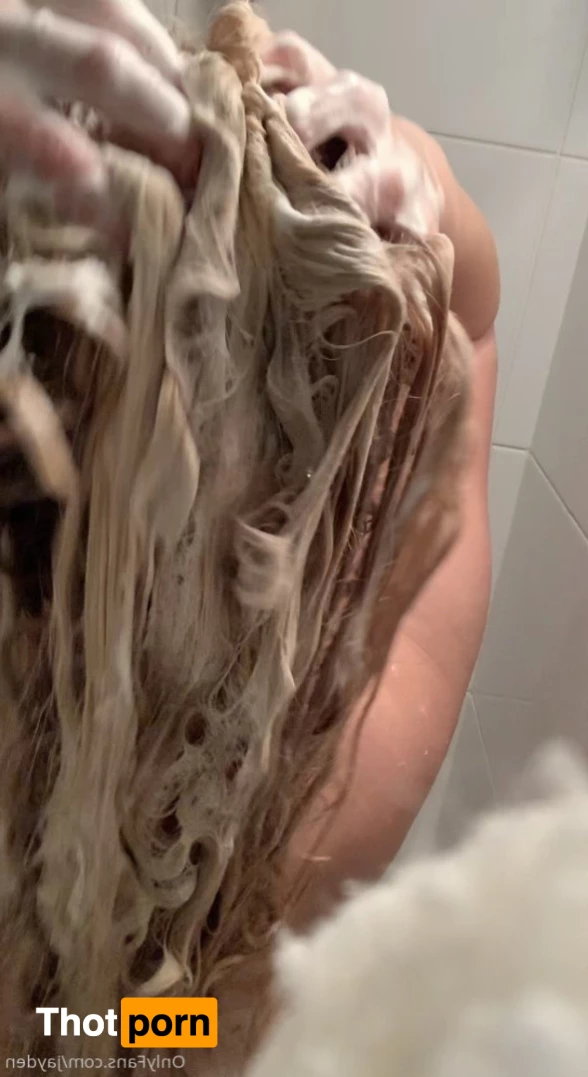 Boobsandthings 5930439