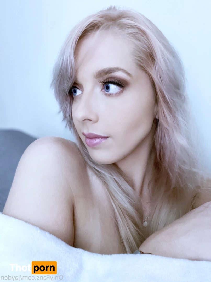 Boobsandthings 5930491